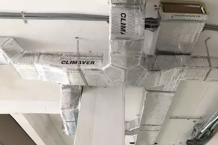 Condotti CLIMAVER per palazzina uffici a Genova - 1