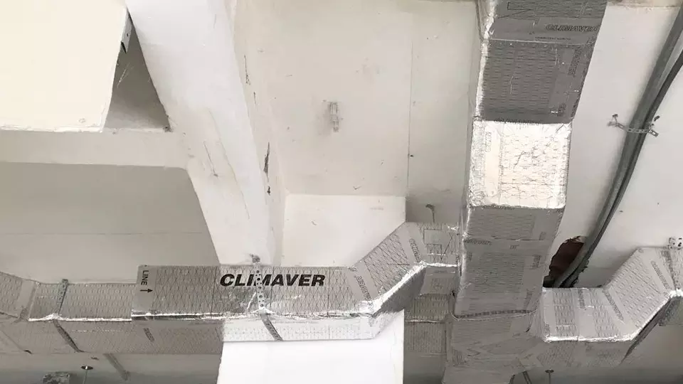 Condotti CLIMAVER per palazzina uffici a Genova - 4